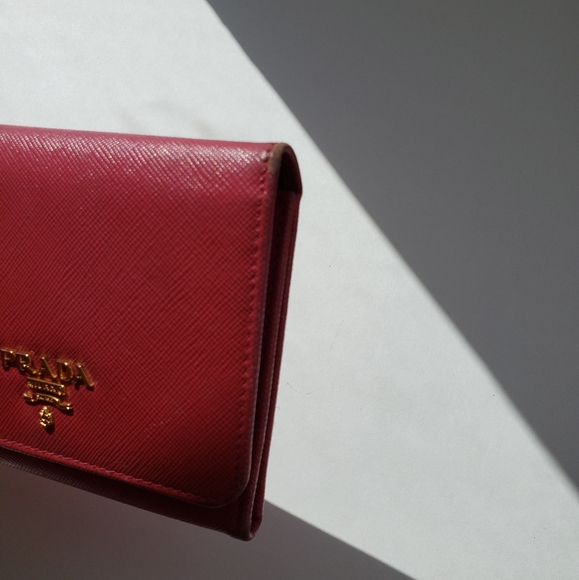 Authentic Prada Saffiano Trifold Compact Wallet - Picture 16 of 17